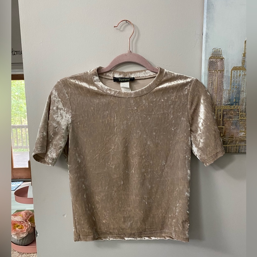 Crushed velvet cropped top